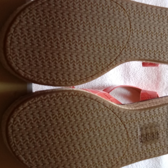 "New' Michael Kors Abbott Sandals - Picture 15 of 16